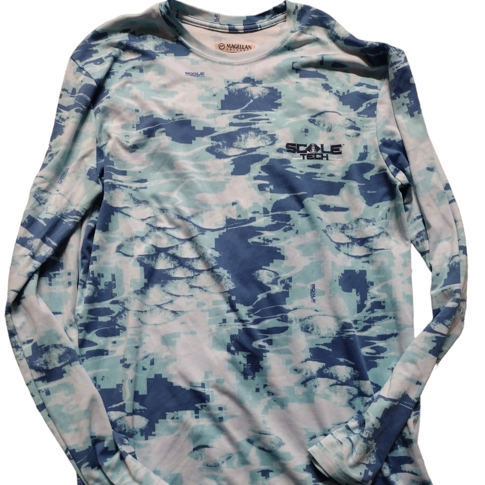 Magellan scale tech shirt